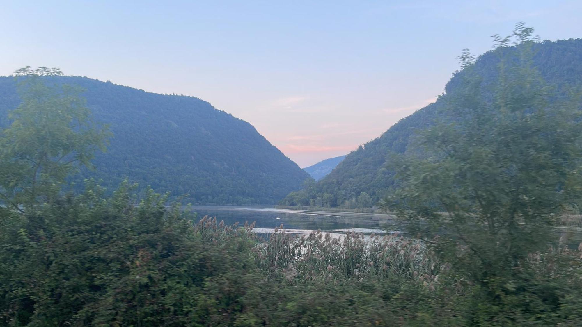 Laghi Di Como Appartamento Di Licinia E Mario Asso Extérieur photo